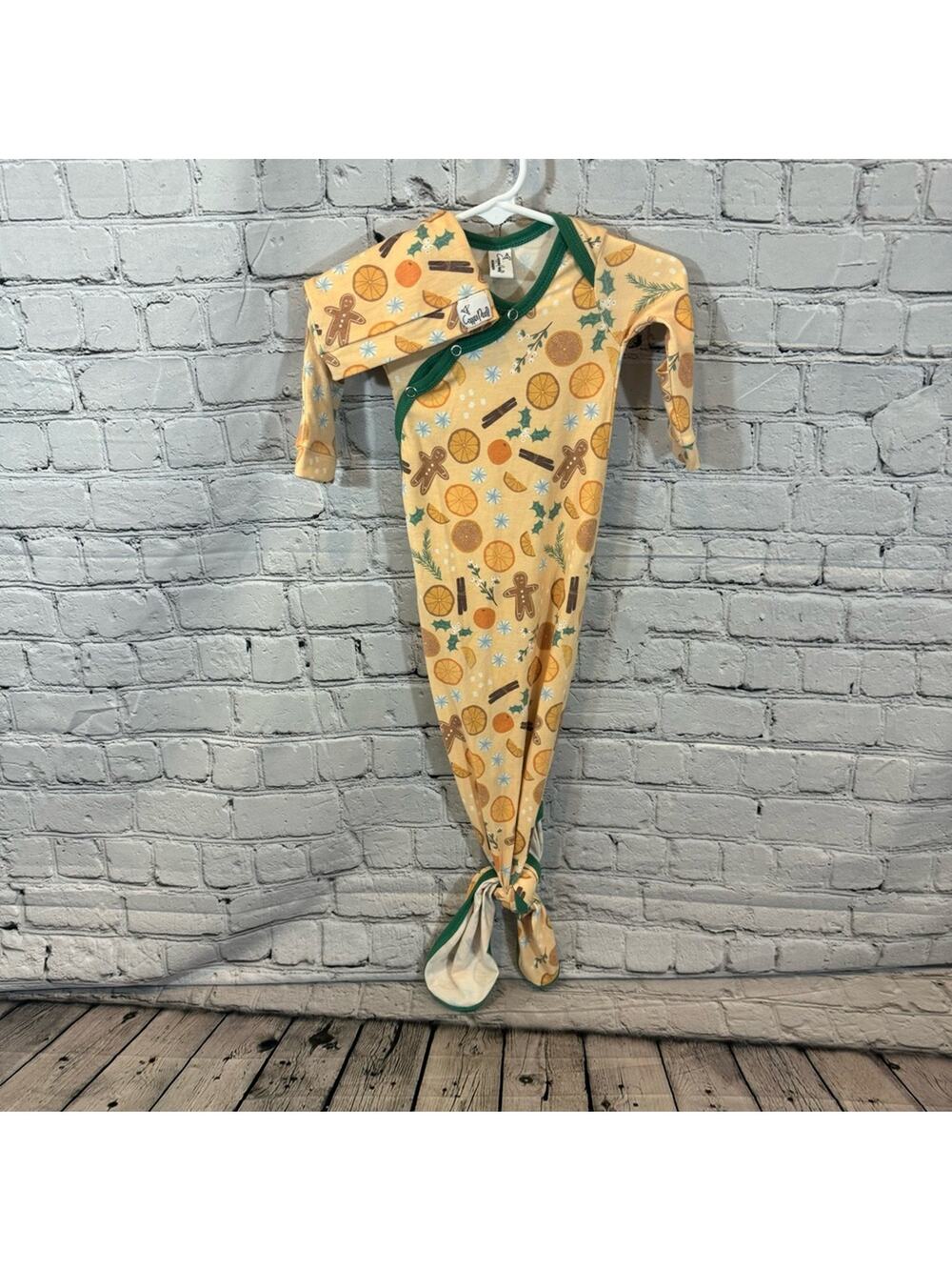 Copper Pearl Holiday Print Bamboo Knot Gown and Hat